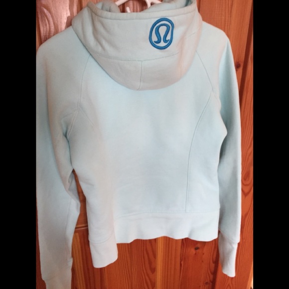 Lululemon Scuba Hoodie Aquamarine - Picture 3 of 9